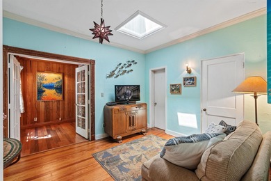 Discover your very own enchanted residence and guest cottage - photo 14