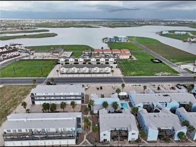 Fully furnished and turnkey 1-bedroom, 1-bath condo on desirable - photo 23