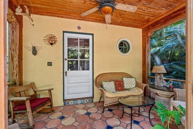 Discover your very own enchanted residence and guest cottage - photo 26