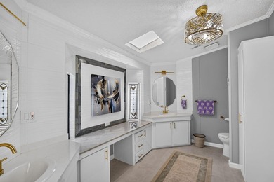 Welcome to this beautifully maintained and move-in ready - photo 28