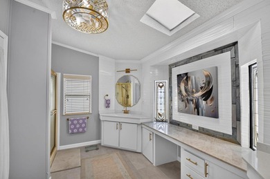 Welcome to this beautifully maintained and move-in ready - photo 29