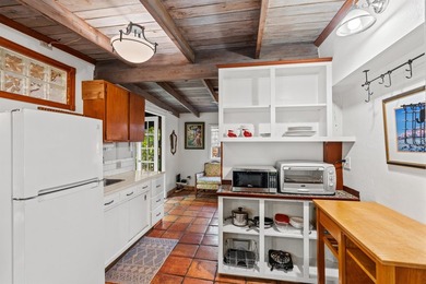 Discover your very own enchanted residence and guest cottage - photo 36