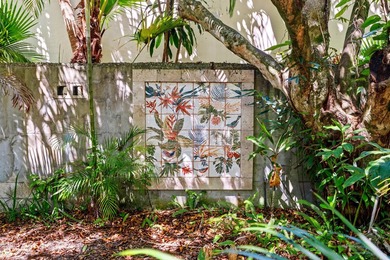 Discover your very own enchanted residence and guest cottage - photo 40