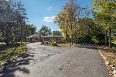 Lake Home For Sale in Inverness, Illinois