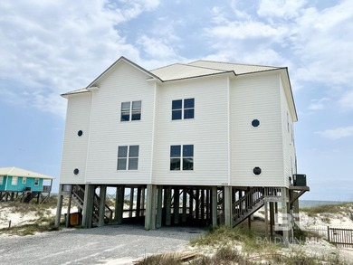 RARE GULF-FRONT DUPLEX OPPORTUNITY!Exceptional 12-bedroom - photo 2