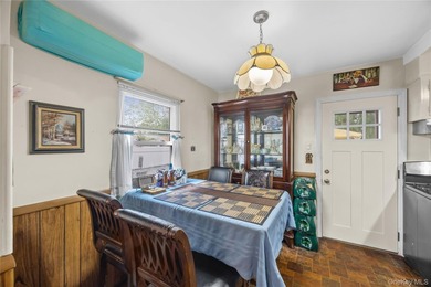 Welcome to this nice semi-attached single-family townhouse - photo 10