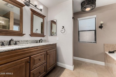 Beautiful single-level home tucked in a CUL-DE-SAC in The - photo 16