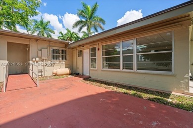 Prime corner property with direct exposure & on highly traveled - photo 17