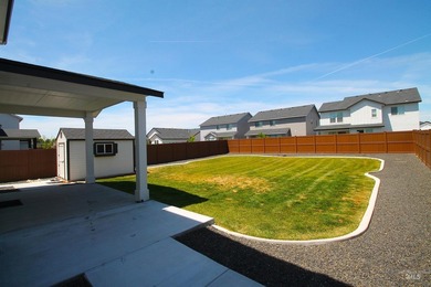 Tough to find opportunity in the desired Music Estate - photo 9