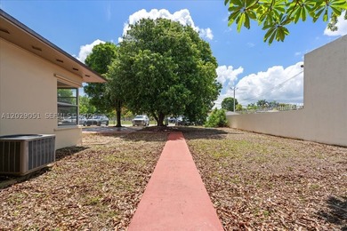 Prime corner property with direct exposure & on highly traveled - photo 20
