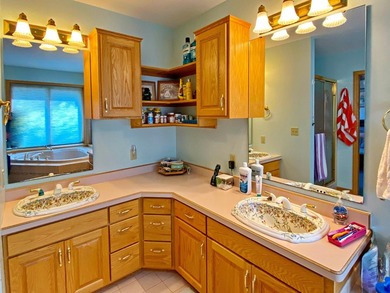 Excellent opportunity to own and develop a well established - photo 41
