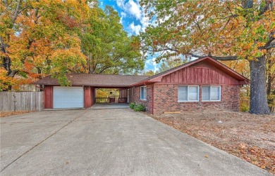 Beaver Lake Home For Sale in Eureka Springs Arkansas