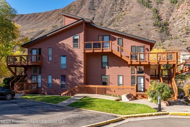 Lake Condo For Sale in Glenwood Springs, Colorado