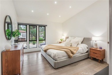 Contemporary elegance meets exceptional craftsmanship in this - photo 13