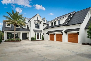 One or more photo(s) has been virtually staged. Custom-built - photo 14