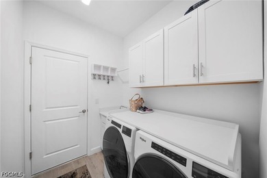Rarely does a property of this caliber, featuring a premium - photo 17