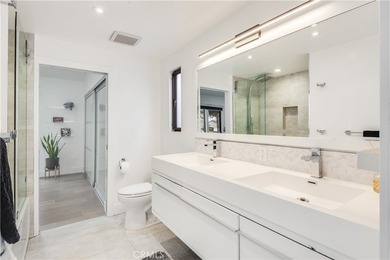 Contemporary elegance meets exceptional craftsmanship in this - photo 17