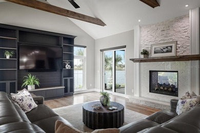 One or more photo(s) has been virtually staged. Custom-built - photo 19
