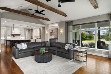 One or more photo(s) has been virtually staged. Custom-built - photo 20