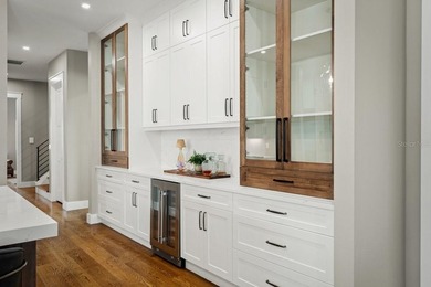 One or more photo(s) has been virtually staged. Custom-built - photo 23