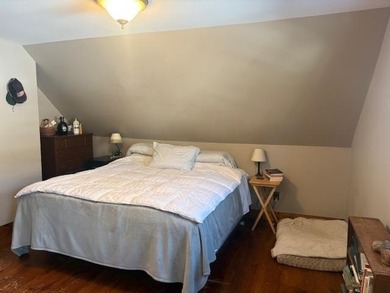 This sunny residence has been a beloved home to several - photo 29