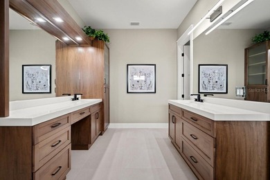 One or more photo(s) has been virtually staged. Custom-built - photo 38