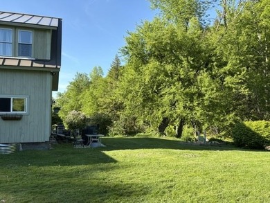 This sunny residence has been a beloved home to several - photo 40