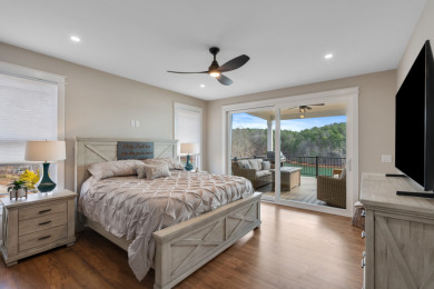 Stunning Lake Keowee Waterfront Retreat - photo 14