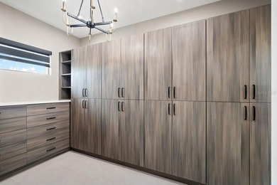 One or more photo(s) has been virtually staged. Custom-built - photo 42