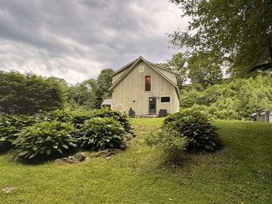 This sunny residence has been a beloved home to several - photo 43