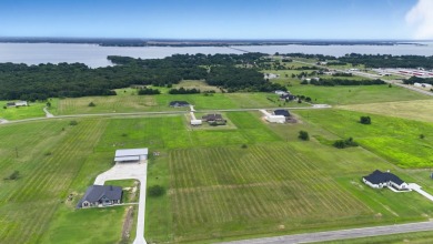 Flexibility & Space...2+ Acres in The Shores at RC Lake! - photo 11
