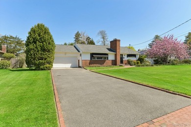 Get ready for summer in this lovely three bedroom ranch in the - photo 3