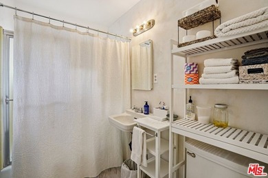 Property can now be delivered with one unit vacant at close of - photo 11