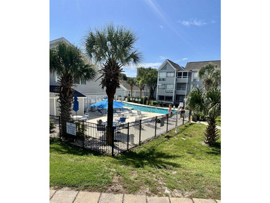 Beautiful top-floor, corner 2 bedroom, 2 full bathroom fully - photo 23
