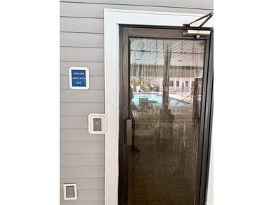 Beautiful top-floor, corner 2 bedroom, 2 full bathroom fully - photo 32