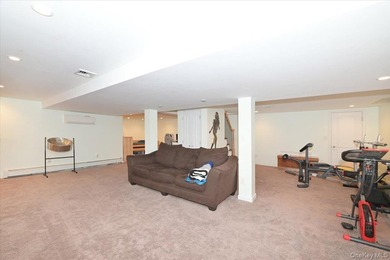 Welcome To 46 Scott Street In Massapequa Park. This Stucco & - photo 34