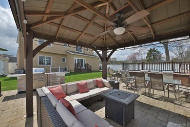 Welcome To 46 Scott Street In Massapequa Park. This Stucco & - photo 40