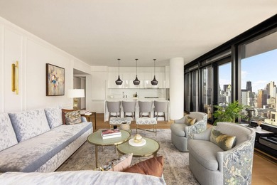 THE ULTIMATE MANHATTAN LUXURY WITH ICONIC SKYLINE & EAST RIVER - photo 5