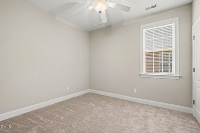 Beautiful brick ranch with custom moldings, tray ceilings, and a - photo 20