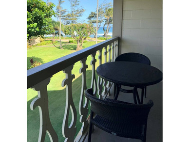 Location Location Location! Wonderful opportunity to own a unit - photo 8