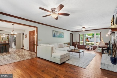 Move right into this beautifully updated 4-bedroom, 2.5-bath - photo 34