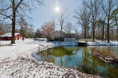 Lake Home For Sale in Unincorporated, Tennessee