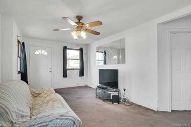 Great starter house! Make this home your own! Located close to - photo 6