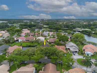 Weston Lakes Area Home For Sale in Weston Florida