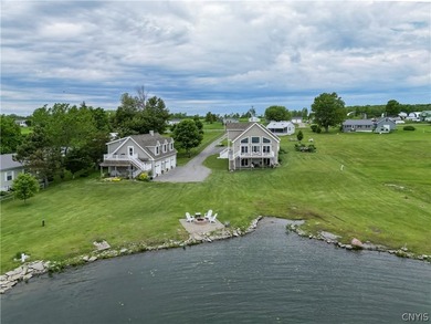 Welcome to the waterfront retreat you've been waiting for! This - photo 2