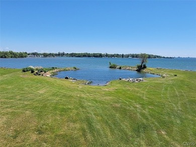 Welcome to the waterfront retreat you've been waiting for! This - photo 7