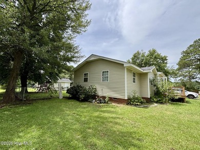 You'll want to take a look at this ranch home that has a huge - photo 2