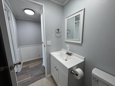 Totally renovated 2-bedroom/2-bath home just waiting for you in - photo 11