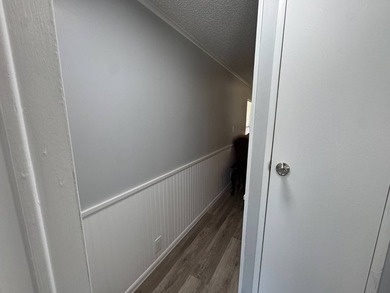 Totally renovated 2-bedroom/2-bath home just waiting for you in - photo 19