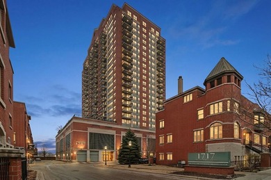 Lake Michigan - Cook County Condo For Sale in Chicago Illinois